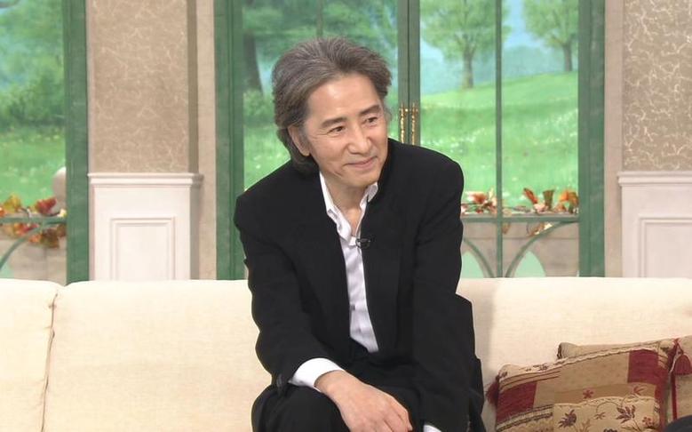 日本综艺嘉宾误伤被打事件，网络上掀起一片议论。